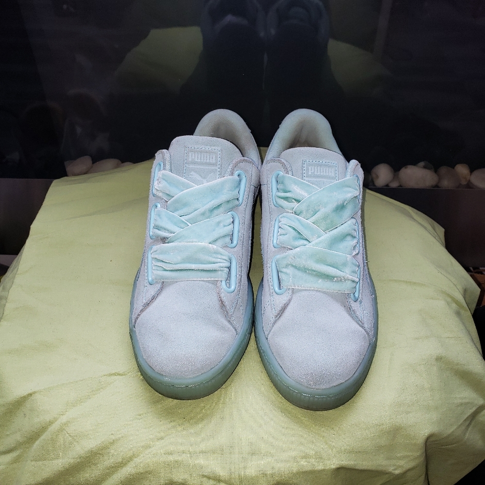 Puma sneakers
